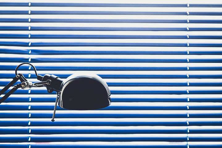 Użyteczne a także estetyczne żaluzje zewnętrzne, dystrybuowane w sklepie RollHouse